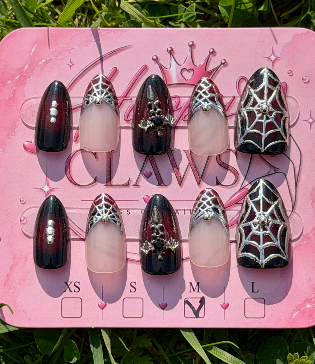Velvet Venom 🖤🕷️