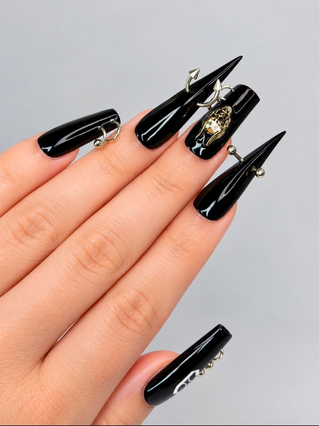 Midnight Riot🖤⛓️